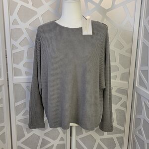 For the Republic Gray Waffle Knit Dolman Long Sleeve Slouchy Top Size M Grey NEW